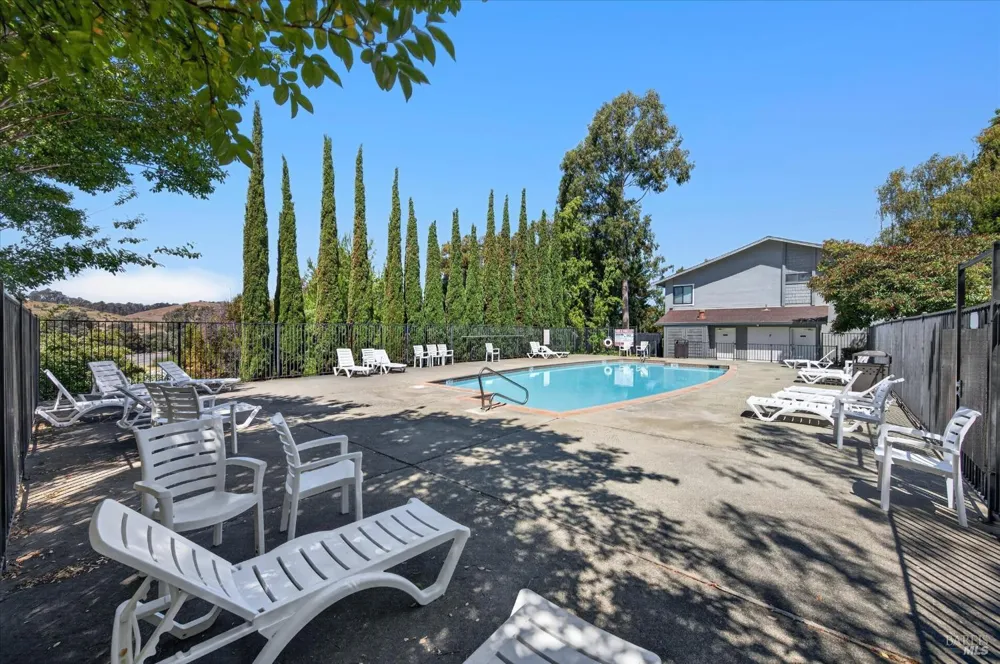 900 Cambridge Drive ##30 Benicia, CA 94510