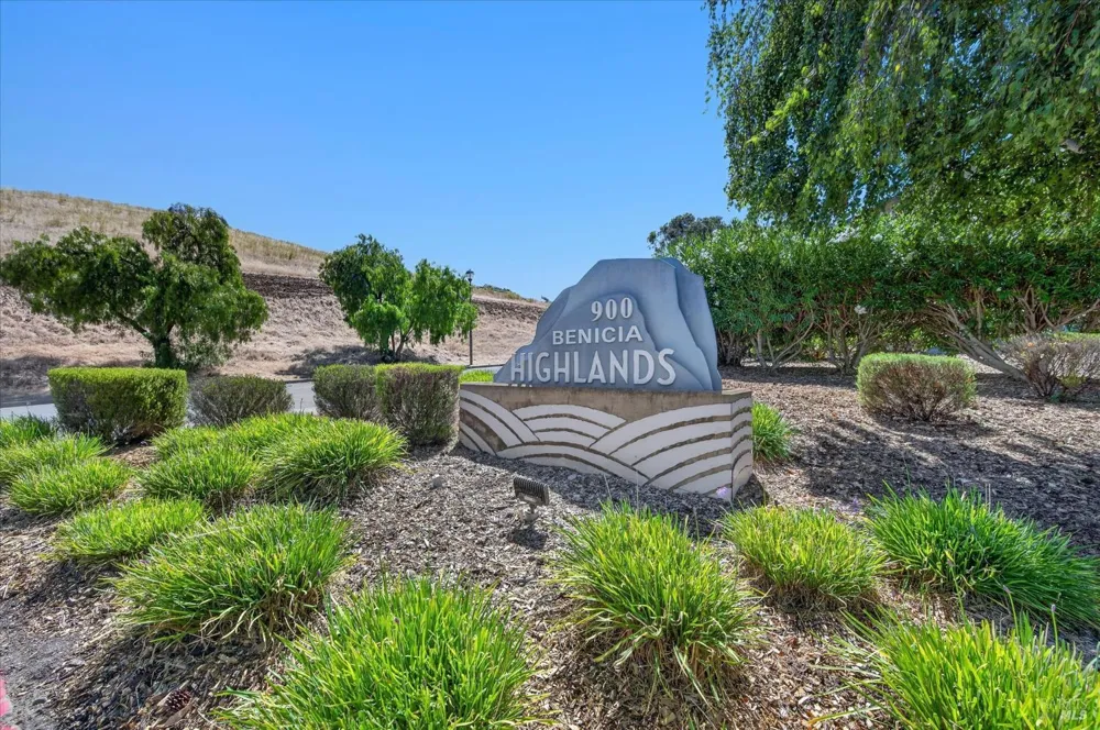 900 Cambridge Drive ##30 Benicia, CA 94510
