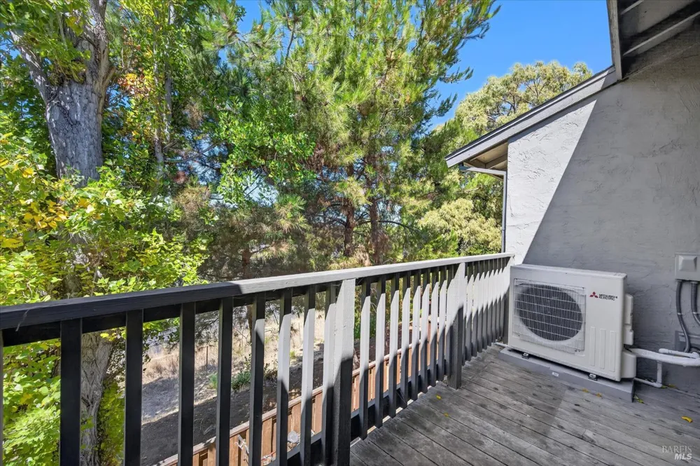 900 Cambridge Drive ##30 Benicia, CA 94510