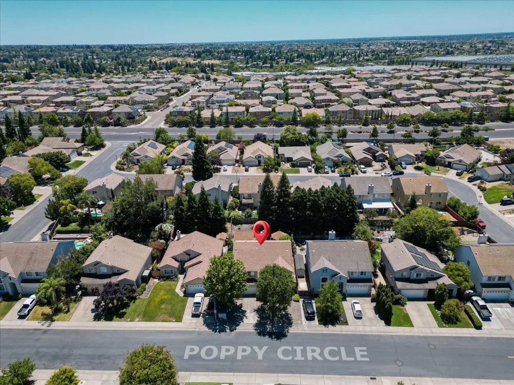 1642 Poppy Circle Rocklin, CA 95765