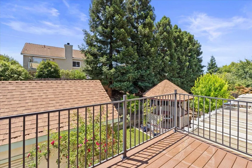 1642 Poppy Circle Rocklin, CA 95765