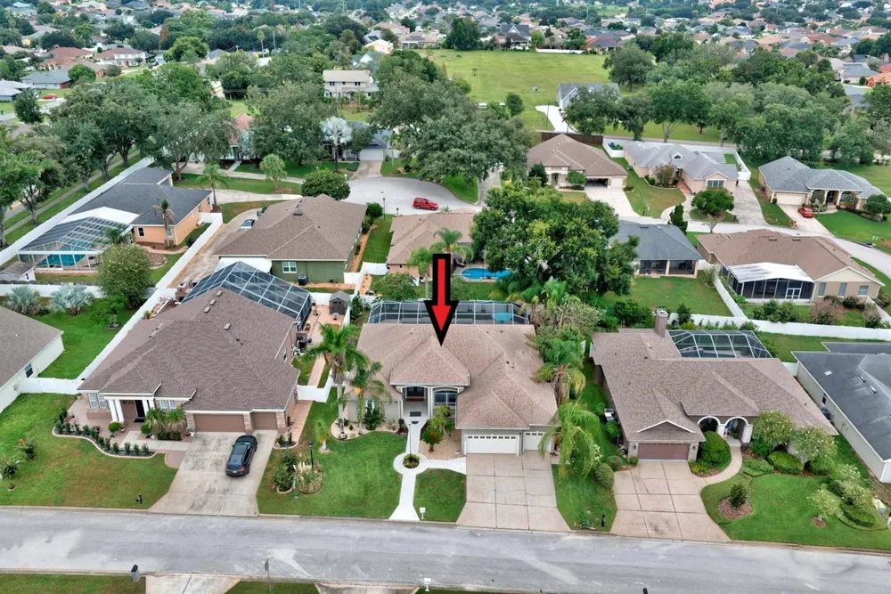 2856 MERIDIAN POINT LANE Lakeland, FL 33812