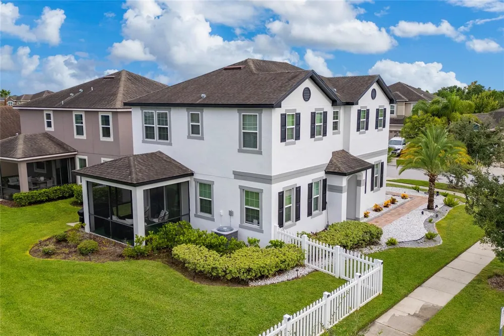2527 NOUVEAU WAY Kissimmee, FL 34741