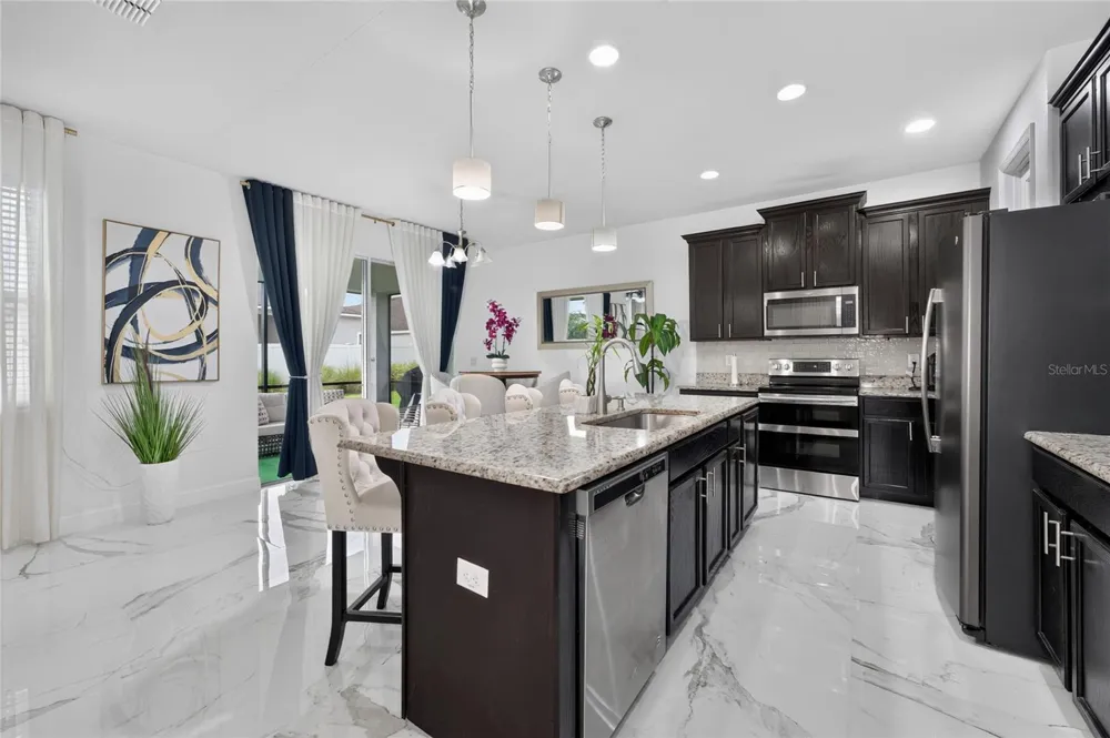2527 NOUVEAU WAY Kissimmee, FL 34741