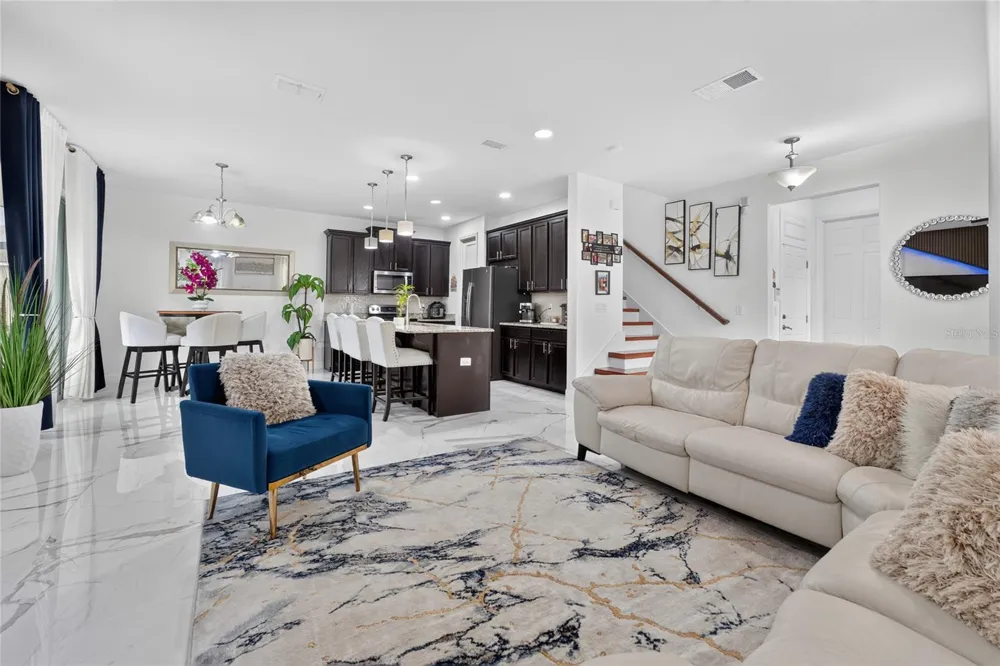 2527 NOUVEAU WAY Kissimmee, FL 34741