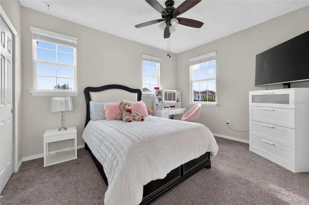 2527 NOUVEAU WAY Kissimmee, FL 34741