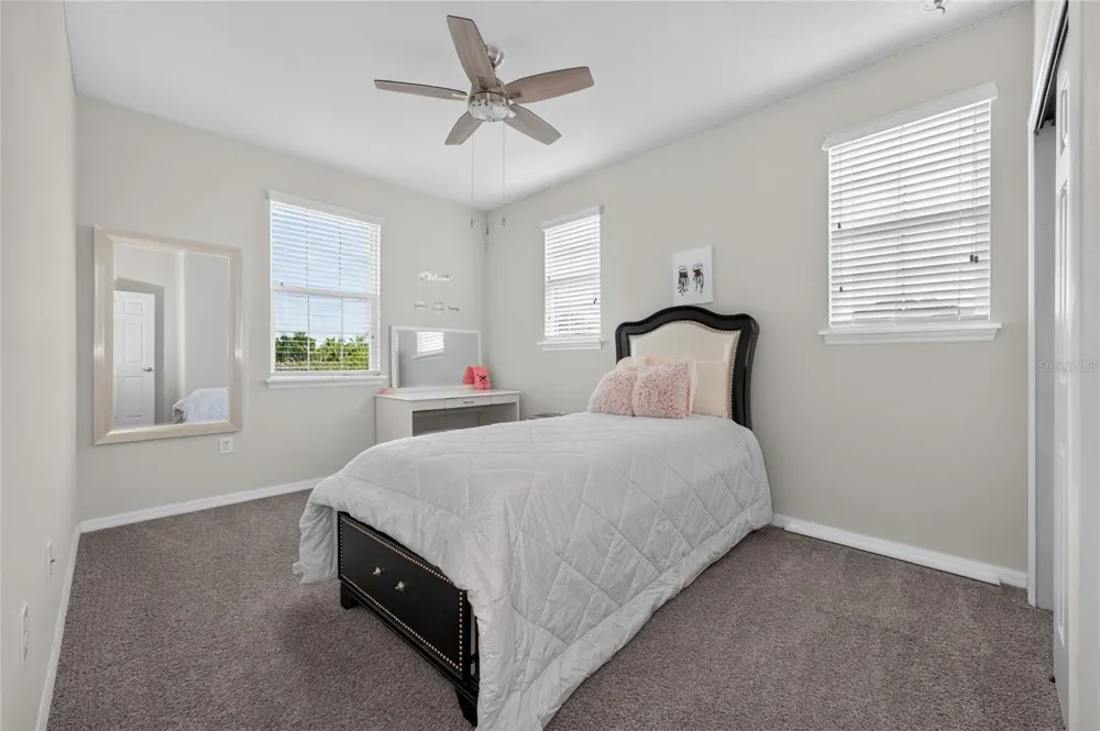 2527 NOUVEAU WAY Kissimmee, FL 34741
