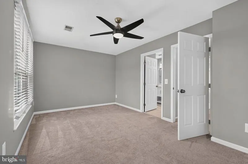 6221 BELLA DRIVE Centreville, VA 20121
