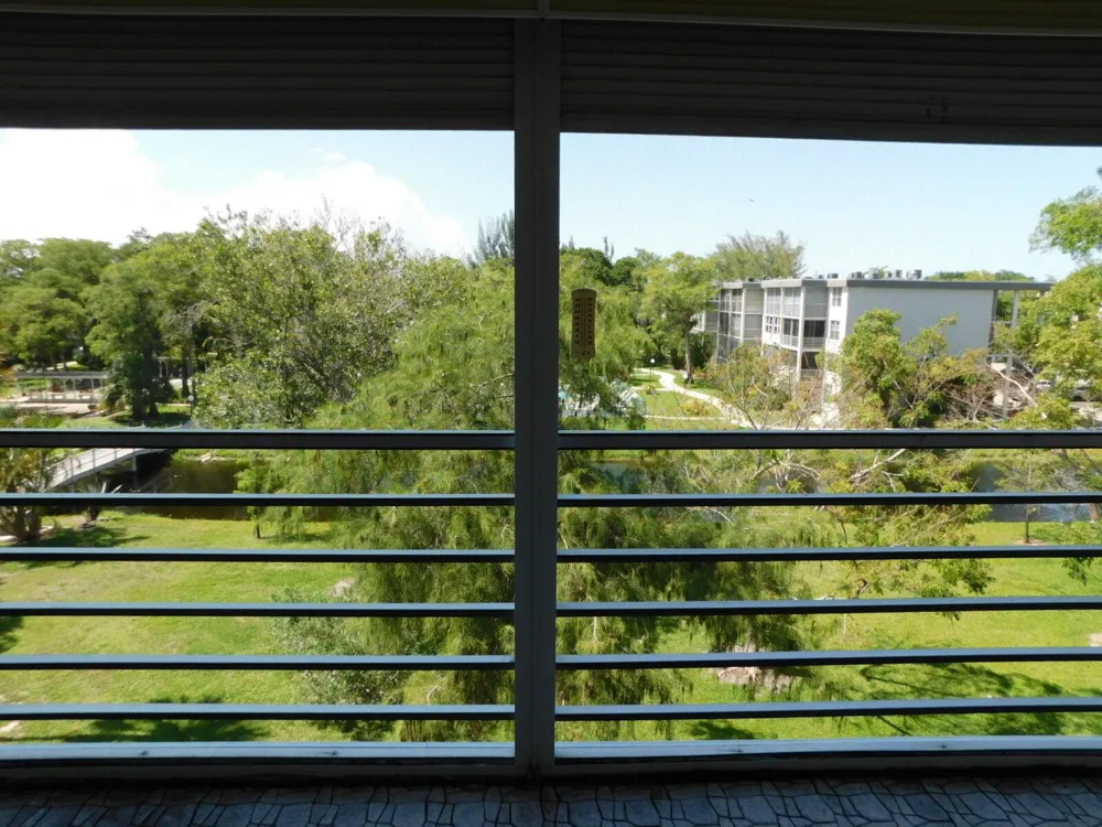 4851 NW 26TH COURT #443 Lauderdale Lakes, FL 33313