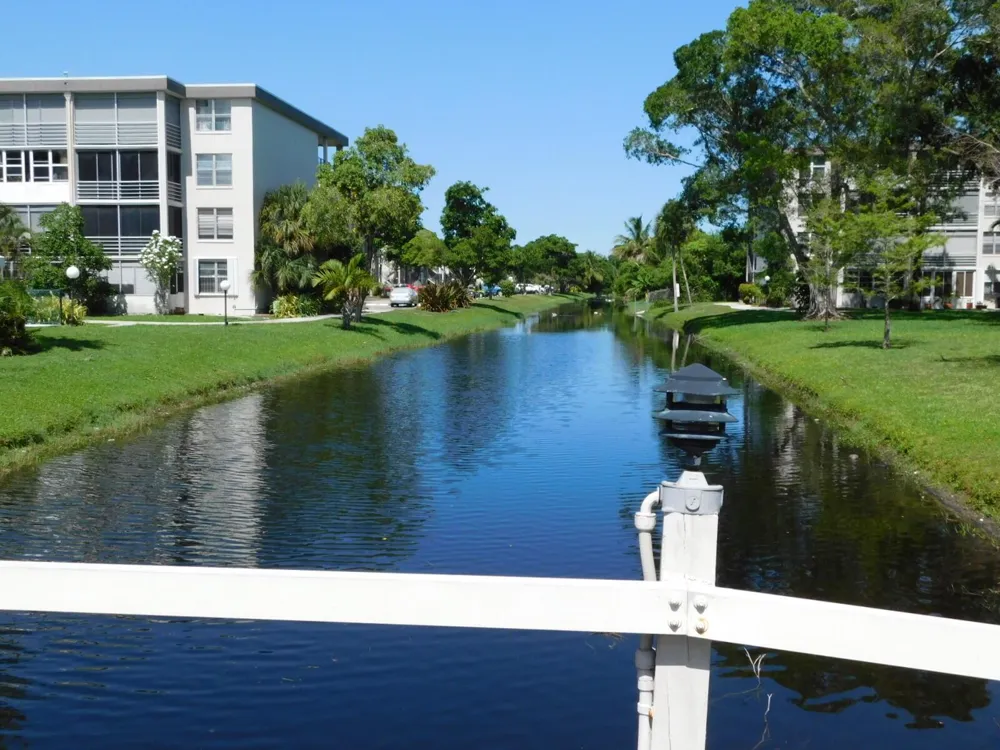 4851 NW 26TH COURT #443 Lauderdale Lakes, FL 33313