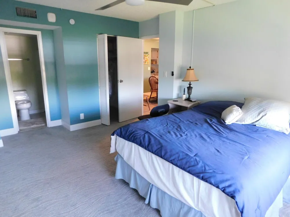 4851 NW 26TH COURT #443 Lauderdale Lakes, FL 33313