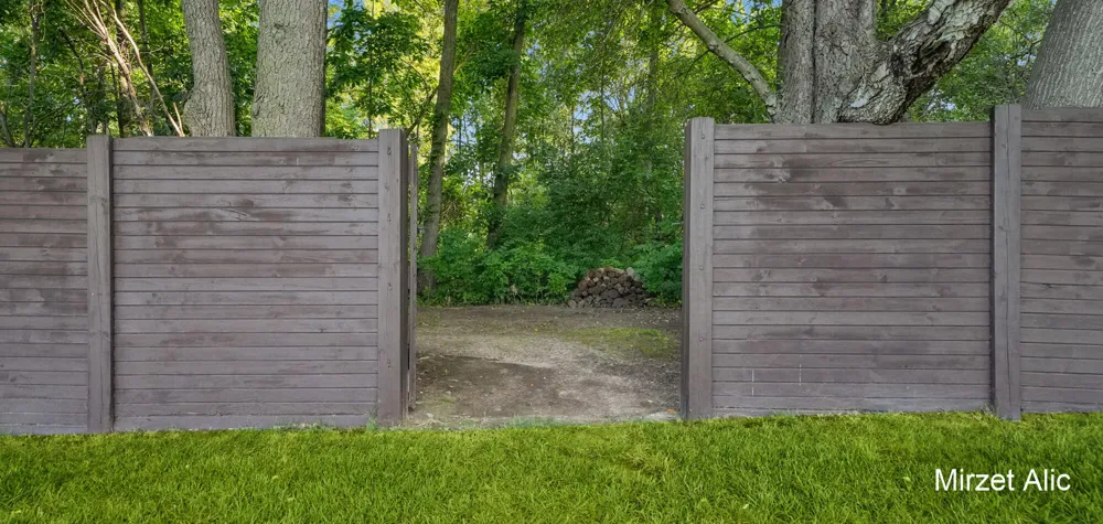 5220 Canyon River Drive NE Cannon Township, MI 49301