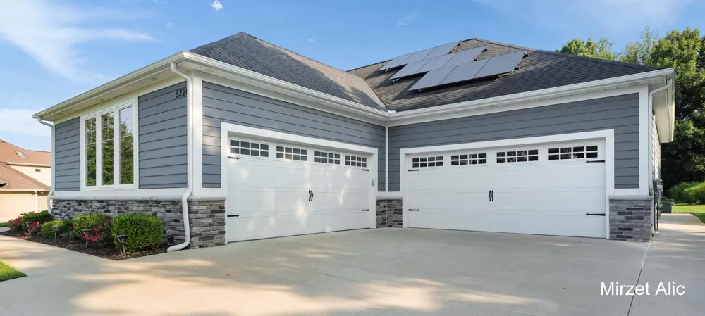 5220 Canyon River Drive NE Cannon Township, MI 49301