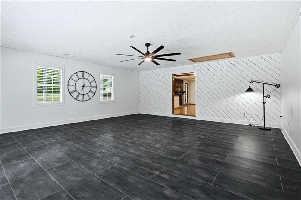1351 Minix Road Sharpsburg, GA 30277