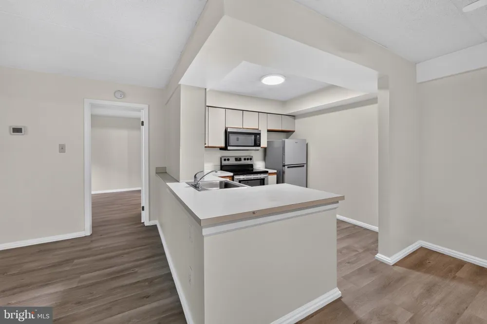 1311 EAGLES RIDGE DRIVE #11 Chesterbrook, PA 19087