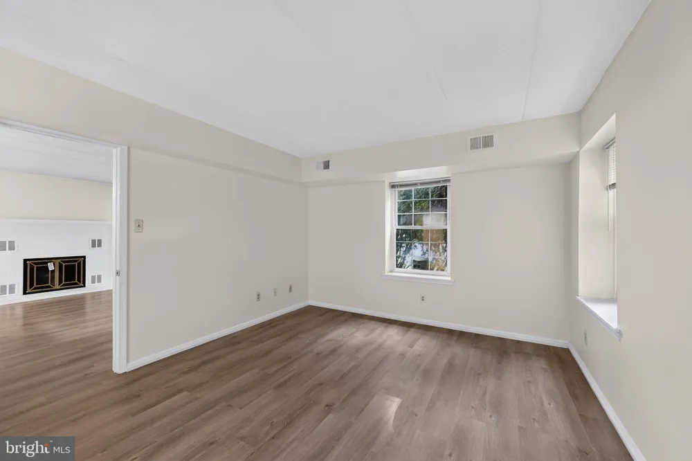 1311 EAGLES RIDGE DRIVE #11 Chesterbrook, PA 19087