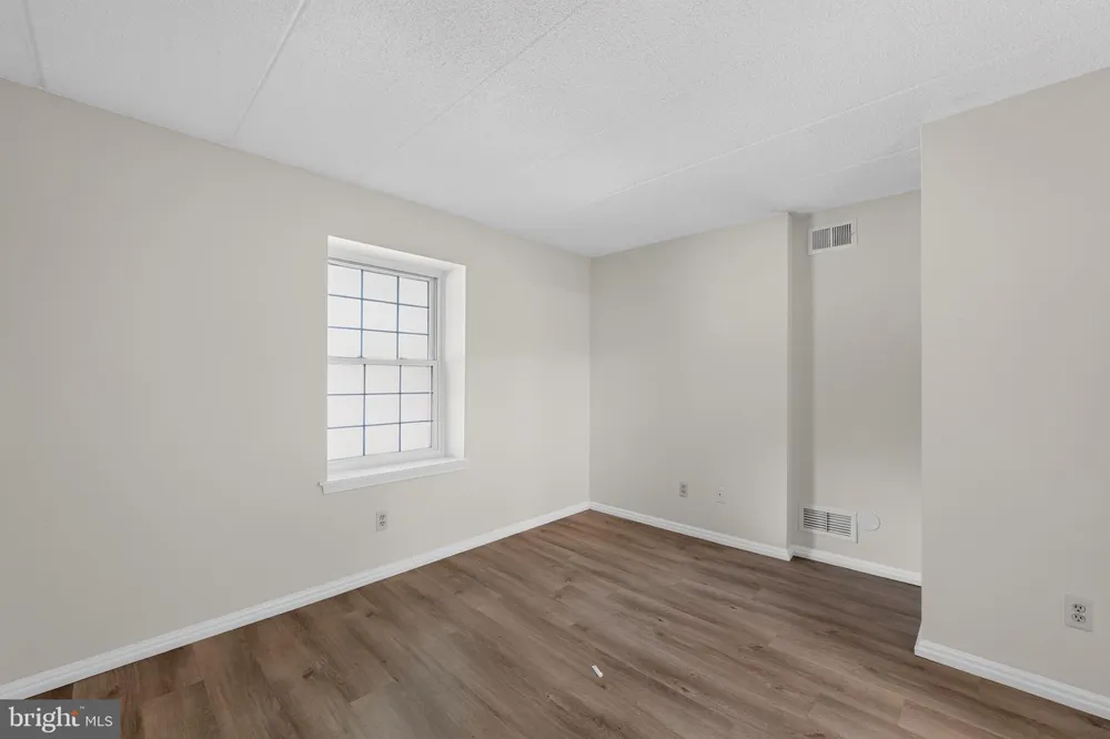 1311 EAGLES RIDGE DRIVE #11 Chesterbrook, PA 19087