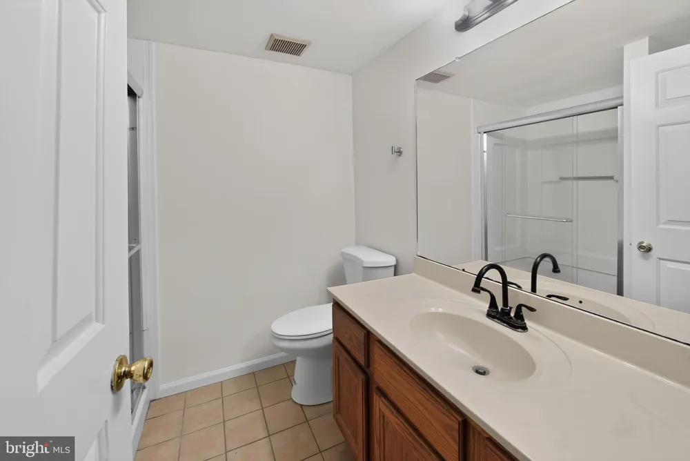 1311 EAGLES RIDGE DRIVE #11 Chesterbrook, PA 19087
