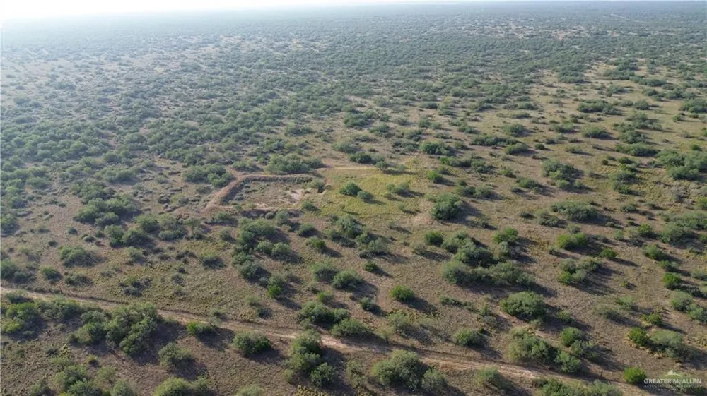 0000 Mendoza Road Zapata, TX 78076