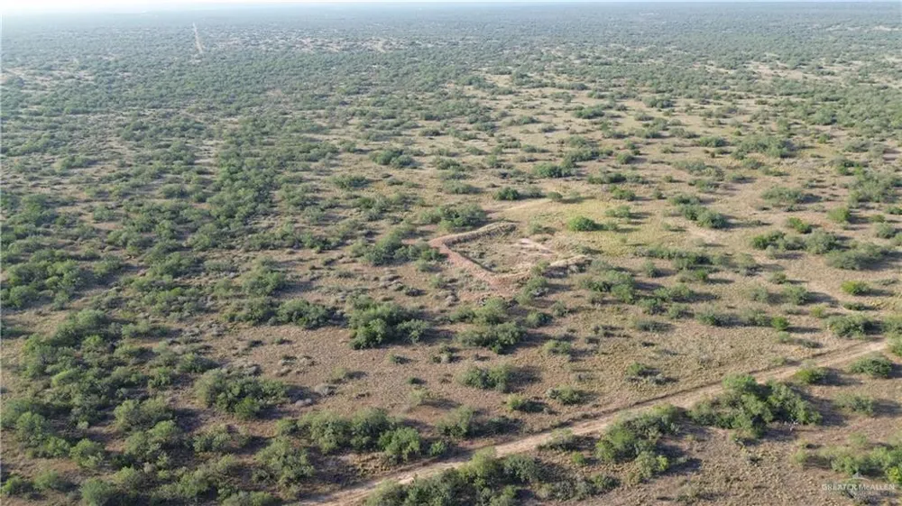 0000 Mendoza Road Zapata, TX 78076