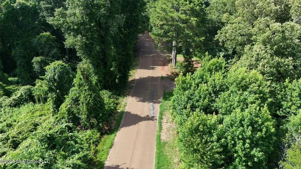1400 Kelly Crossing Road Coldwater, MS 38618