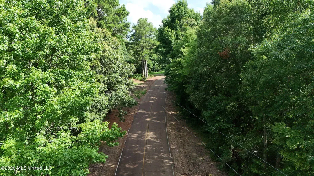 1400 Kelly Crossing Road Coldwater, MS 38618