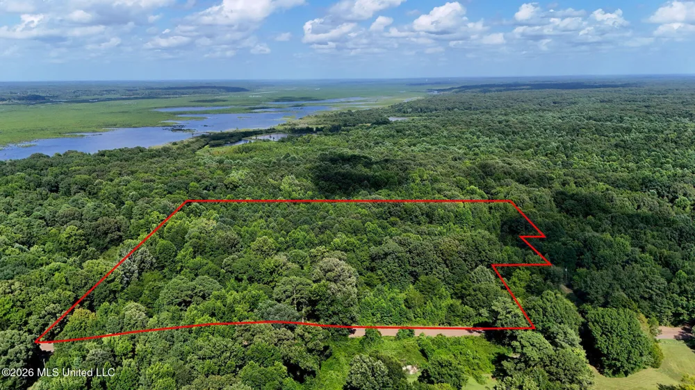 1400 Kelly Crossing Road Coldwater, MS 38618