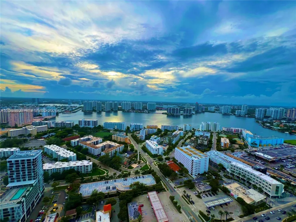 17875 Collins Ave #3206 Sunny Isles Beach, FL 33160