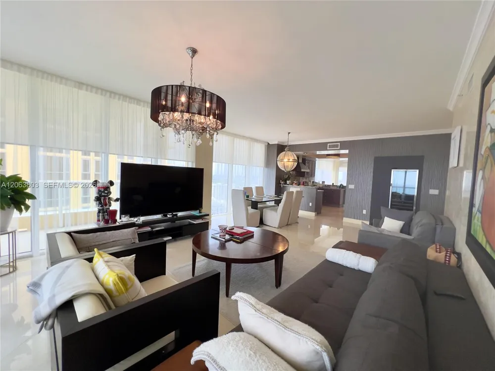 17875 Collins Ave #3206 Sunny Isles Beach, FL 33160