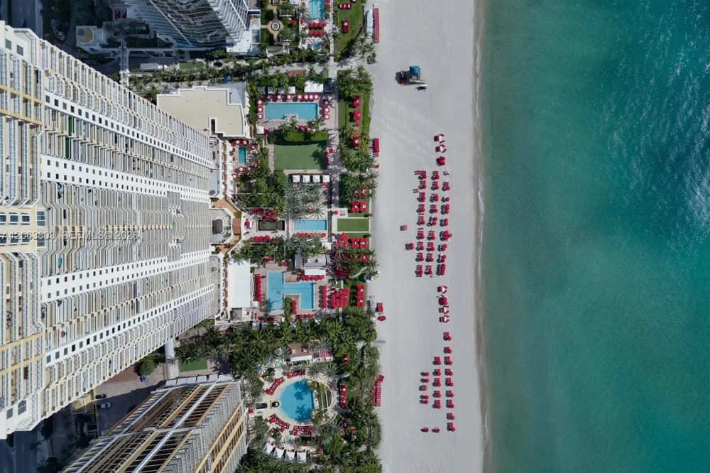17875 Collins Ave #3206 Sunny Isles Beach, FL 33160
