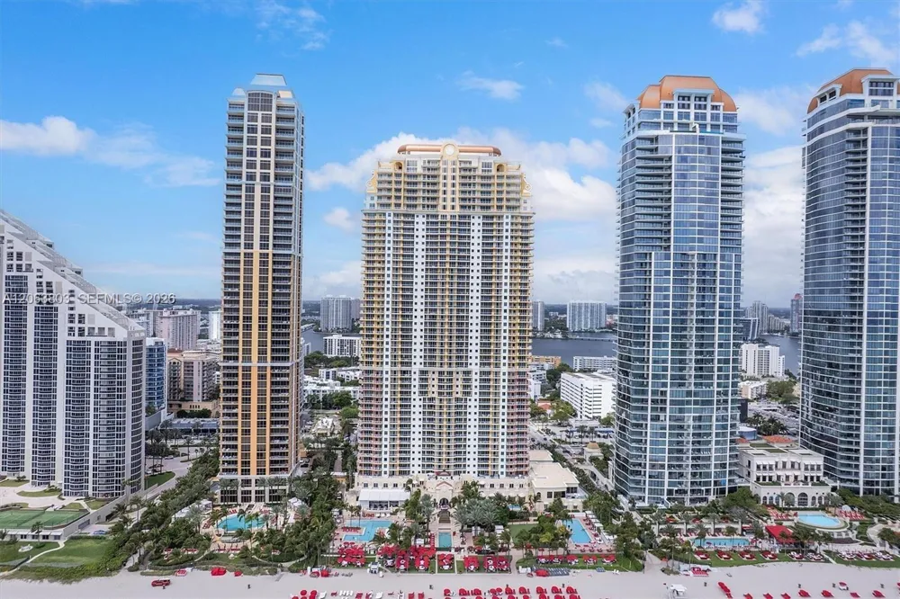 17875 Collins Ave #3206 Sunny Isles Beach, FL 33160