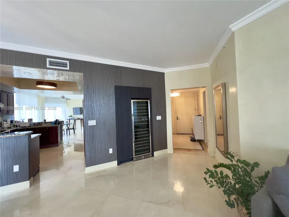17875 Collins Ave #3206 Sunny Isles Beach, FL 33160