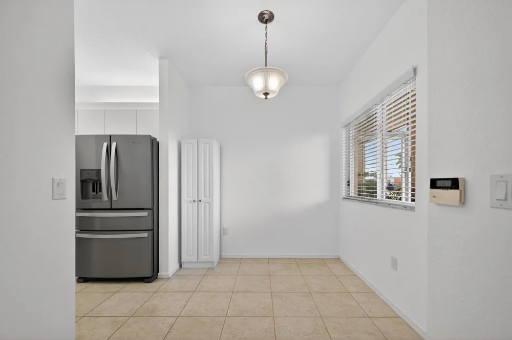 7775 Yardley Drive #314 Tamarac, FL 33321