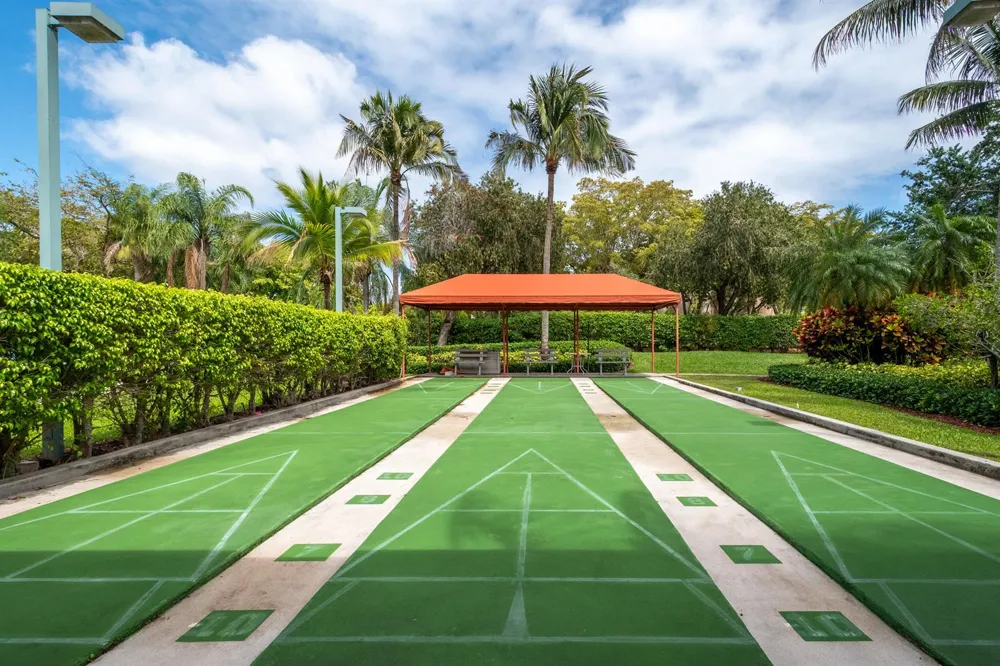7775 Yardley Drive #314 Tamarac, FL 33321