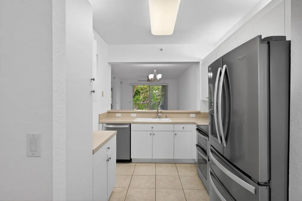 7775 Yardley Drive #314 Tamarac, FL 33321