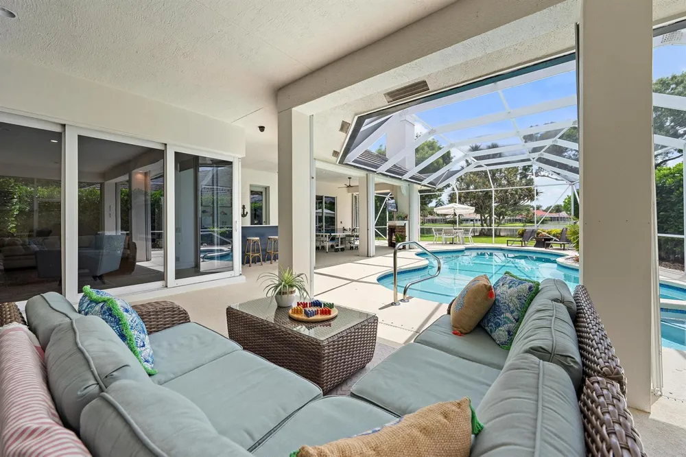 6768 Cypress Cove Circle Jupiter, FL 33458
