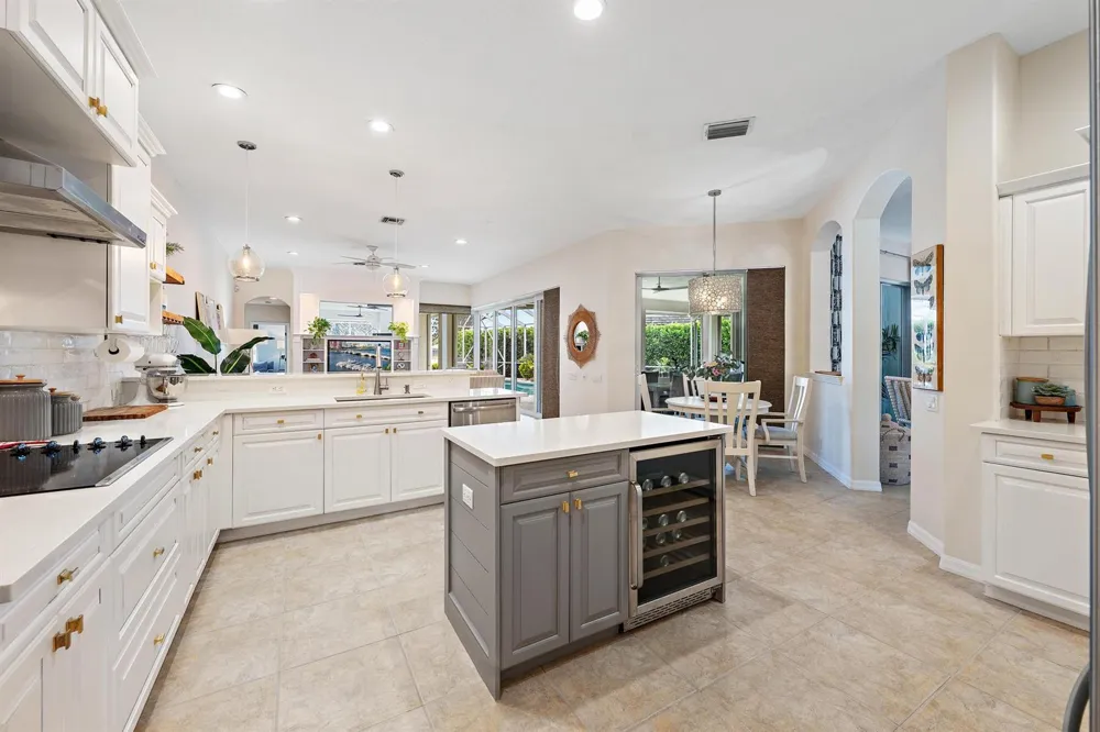 6768 Cypress Cove Circle Jupiter, FL 33458