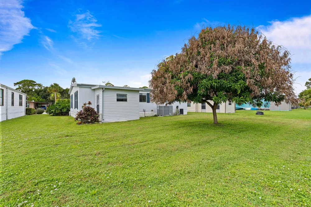 2659 SW MONARCH TRAIL Stuart, FL 34997