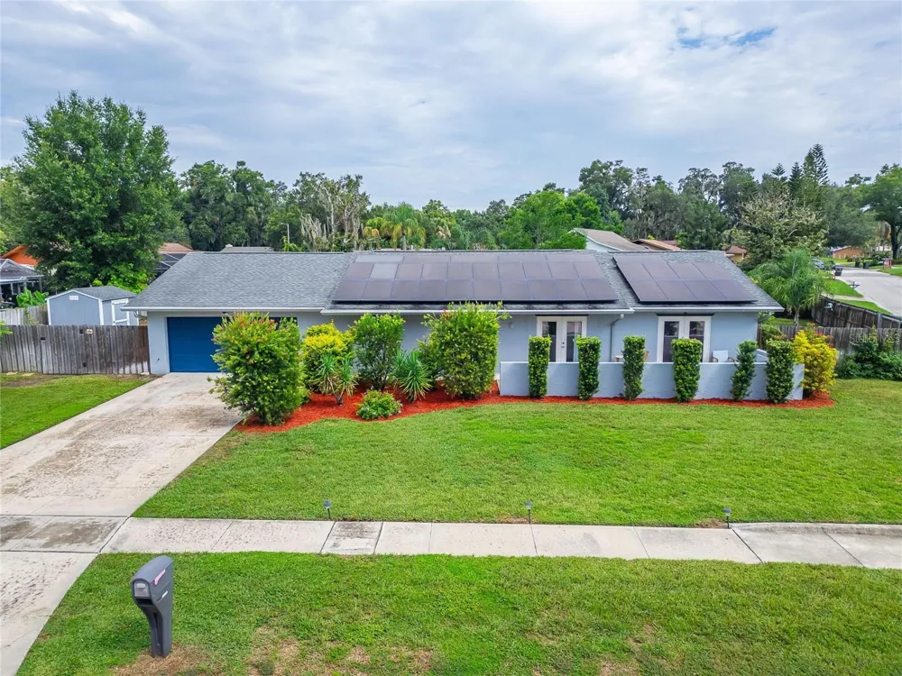 1120 LAKEMONT DRIVE Valrico, FL 33594