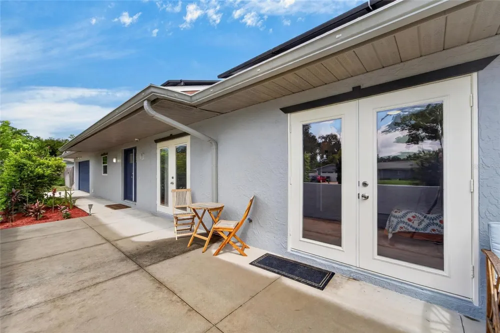 1120 LAKEMONT DRIVE Valrico, FL 33594