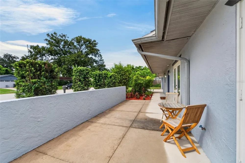 1120 LAKEMONT DRIVE Valrico, FL 33594