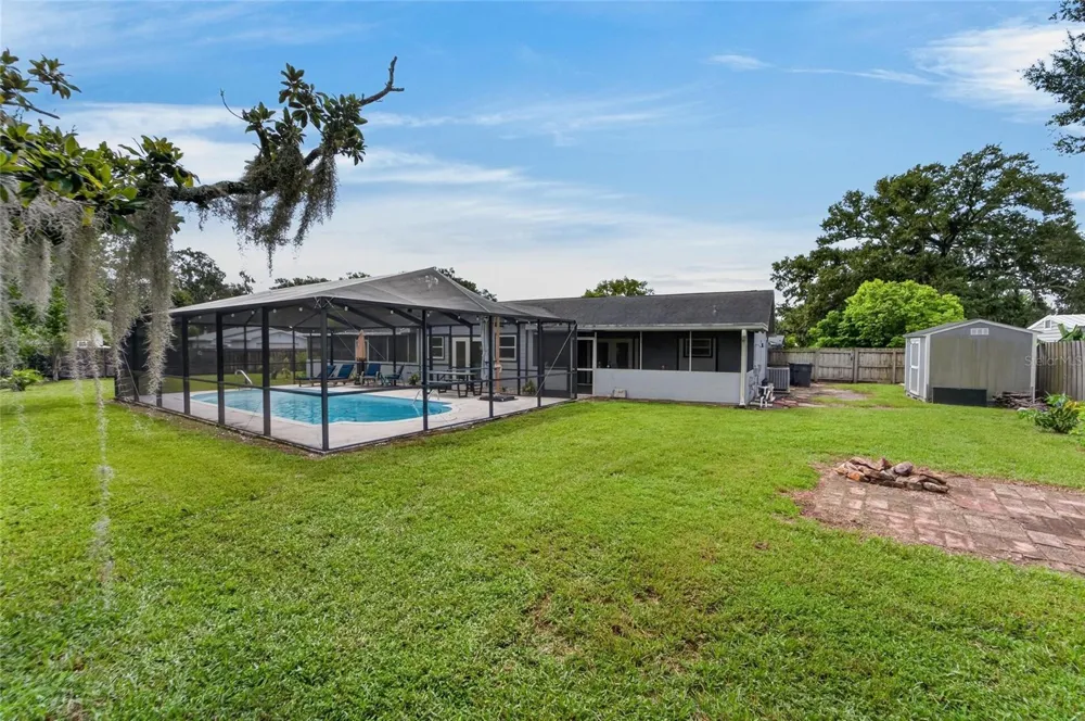 1120 LAKEMONT DRIVE Valrico, FL 33594
