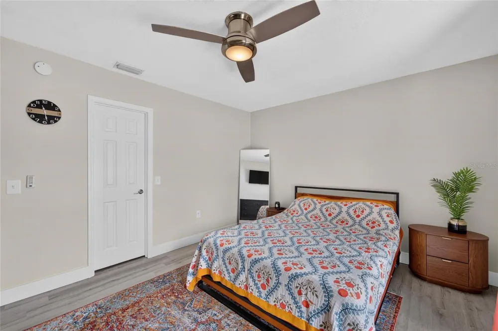 1120 LAKEMONT DRIVE Valrico, FL 33594