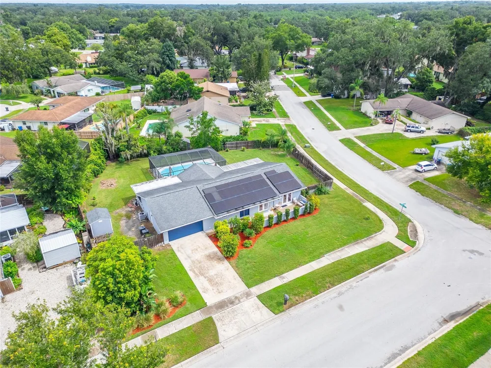 1120 LAKEMONT DRIVE Valrico, FL 33594