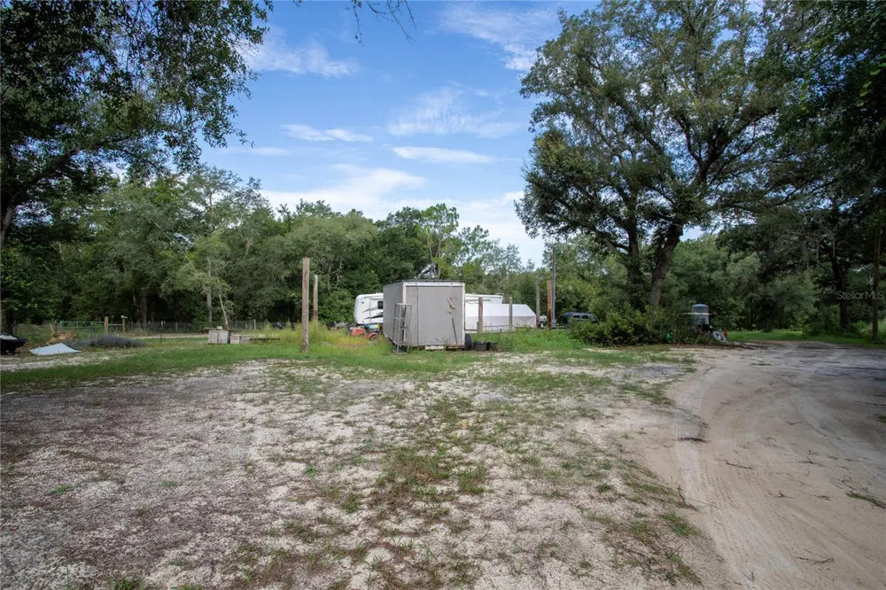 1776 ANDERSON LANE Lady Lake, FL 32159