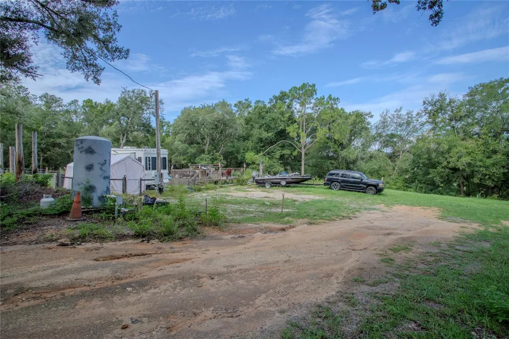 1776 ANDERSON LANE Lady Lake, FL 32159