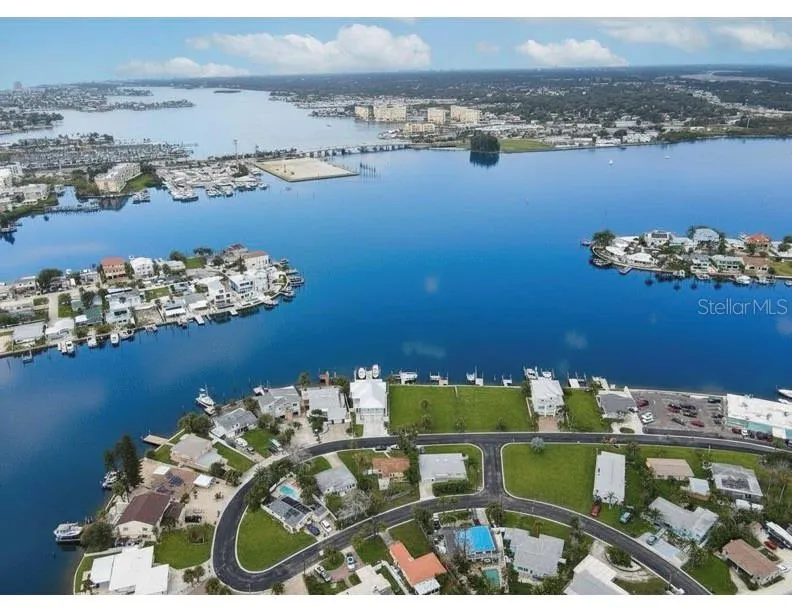 14217 E PARSLEY DRIVE St Petersburg, FL 33708