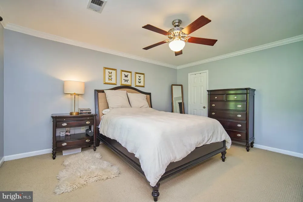 1230 WEATHERSTONE COURT Reston, VA 20194