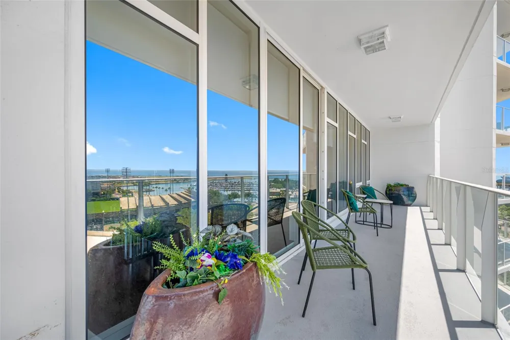 175 1ST STREET S #1204 St Petersburg, FL 33701