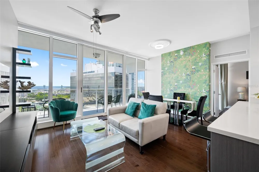 175 1ST STREET S #1204 St Petersburg, FL 33701